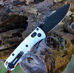 Benchmade Mini Bugout - WT Grivory (282." CPM-S30V) 533BK-1 -Benchmade Shop 533BK 1.1 09396.1628109108